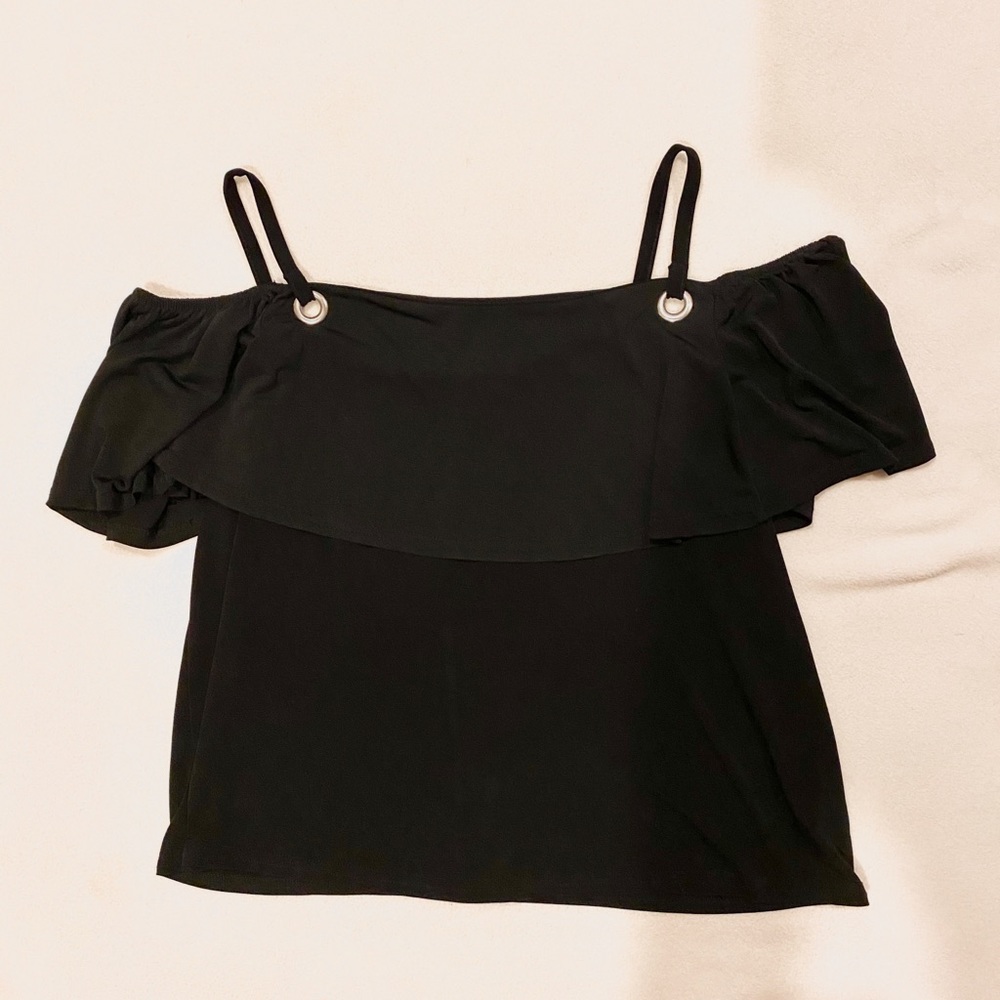 Grommet detail top
